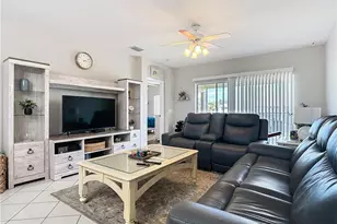 3015 Horizon Ln, Naples, FL 34109 - Photo 14