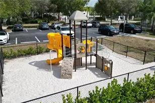 14645 Sutherland Ave, Naples, FL 34119 - Photo 36