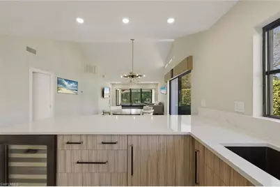 909 Reef Point Cir, Naples, FL 34108 - Photo 2