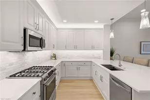 9213 Museo Cir, Naples, FL 34114 - Photo 6