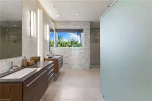 12933 Coco Plum Ln, Naples, FL 34119 - Photo 18