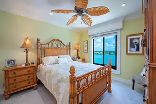 3430 Gulf Shore Blvd N, Naples, FL 34103 - Photo 8