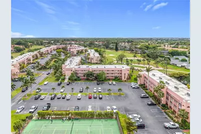 150 Turtle Lake Ct #309, Naples, FL 34105 - Photo 6