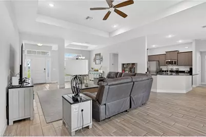 2729 NW 5th Ter, Cape Coral, FL 33993 - Photo 4