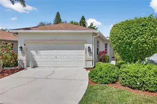 599 Crossfield Cir, Naples, FL 34104 - Photo 2