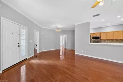 599 Crossfield Cir #35, Naples, FL 34104 - Photo 6