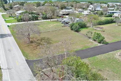 261 Smallwood Dr, Chokoloskee, FL 34138 - Photo 10