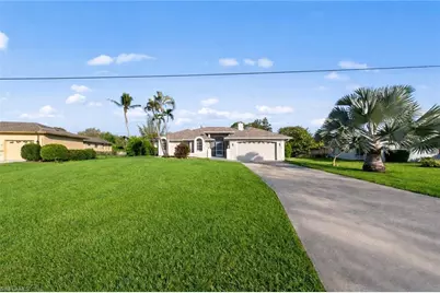 4724 Riverside Dr, Estero, FL 33928 - Photo 2