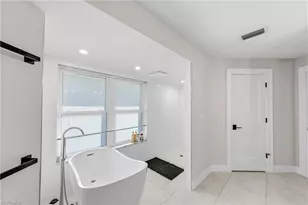 4724 Riverside Dr, Estero, FL 33928 - Photo 18