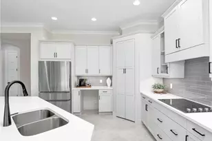 8850 Calypso Ct, Naples, FL 34112 - Photo 14