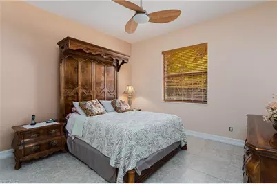 3901 60th Ave NE, Naples, FL 34120 - Photo 10