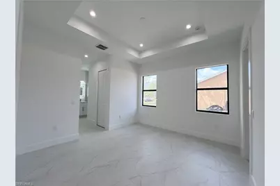 3231 41st Ave NE, Naples, FL 34120 - Photo 6