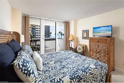 4005 Gulf Shore Blvd N #100, Naples, FL 34103 - Photo 20