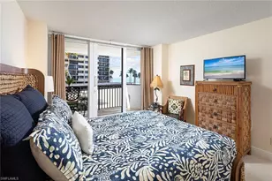 4005 Gulf Shore Blvd N, Naples, FL 34103 - Photo 20