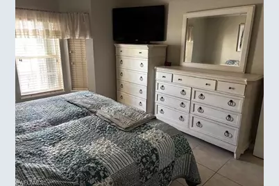 1234 Silver Lakes Blvd, Naples, FL 34114 - Photo 10