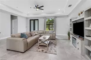 332 14th St SE, Naples, FL 34117 - Photo 4