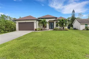 332 14th St SE, Naples, FL 34117 - Photo 1