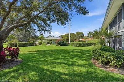 3300 Binnacle Dr #102, Naples, FL 34103 - Photo 40