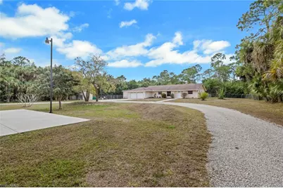 501 11th St NW, Naples, FL 34120 - Photo 2