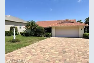 455 Bayside Ave, Naples, FL 34108 - Photo 1
