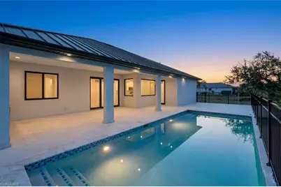 909 SW 11th Ct, Cape Coral, FL 33991 - Photo 28