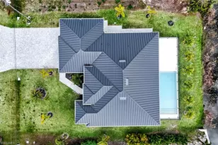 909 SW 11th Ct, Cape Coral, FL 33991 - Photo 32