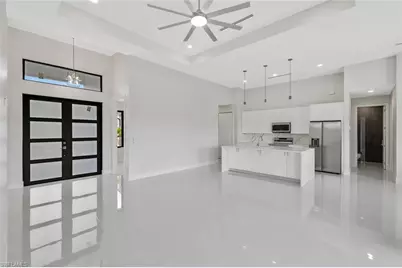 909 SW 11th Ct, Cape Coral, FL 33991 - Photo 6