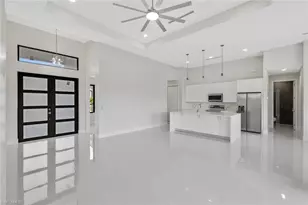 909 SW 11th Ct, Cape Coral, FL 33991 - Photo 6