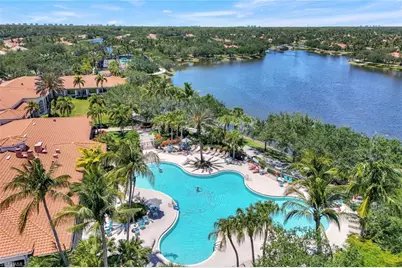 3239 Barbados Ln, Naples, FL 34119 - Photo 2