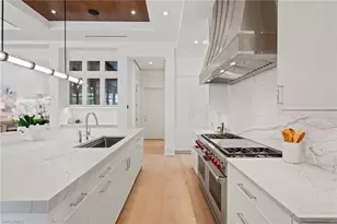 408 16th Ave S, Naples, FL 34102 - Photo 6