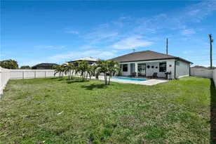 913 Embers Pkwy W, Cape Coral, FL 33993 - Photo 32