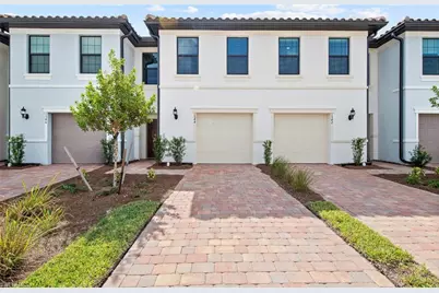 1565 Lake Jessup Cir, Cape Coral, FL 33909 - Photo 1