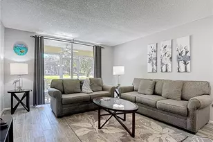 200 Turtle Lake Ct, Naples, FL 34105 - Photo 16