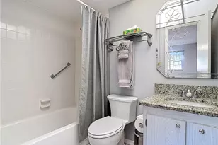 200 Turtle Lake Ct, Naples, FL 34105 - Photo 24