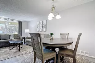 200 Turtle Lake Ct, Naples, FL 34105 - Photo 12