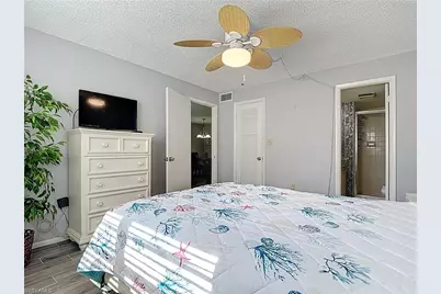 200 Turtle Lake Ct #109, Naples, FL 34105 - Photo 28