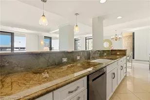 4001 Gulf Shore Blvd N, Naples, FL 34103 - Photo 22