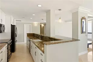 4001 Gulf Shore Blvd N, Naples, FL 34103 - Photo 18