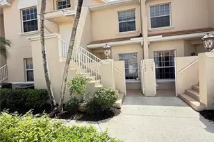 6210 Wilshire Pines Cir, Naples, FL 34109 - Photo 2