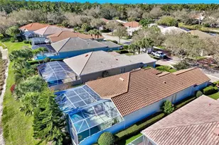 2925 Gilford Way, Naples, FL 34119 - Photo 40