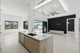 152 SW 28th St, Cape Coral, FL 33914 - Photo 14