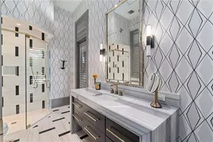 2225 Miramonte Ct, Naples, FL 34105 - Photo 30