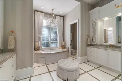 2225 Miramonte Ct, Naples, FL 34105 - Photo 20