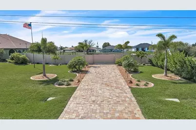 330 NE 20th St, Cape Coral, FL 33909 - Photo 40