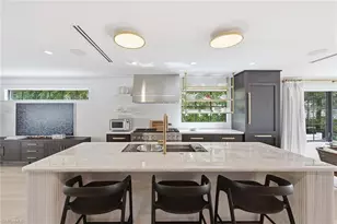 1355 4th St S, Naples, FL 34102 - Photo 24