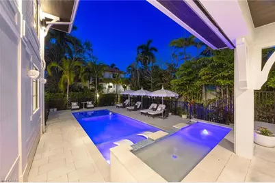 1355 4th St S, Naples, FL 34102 - Photo 4