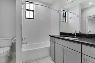 7501 Carnegie Way, Naples, FL 34119 - Photo 22