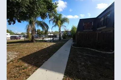 17983 San Juan Ct #3, Fort Myers, FL 33967 - Photo 4