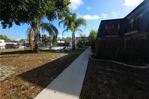 17983 San Juan Ct, Fort Myers, FL 33967 - Photo 4