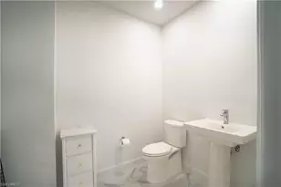 1125 Central Ave, Naples, FL 34102 - Photo 26